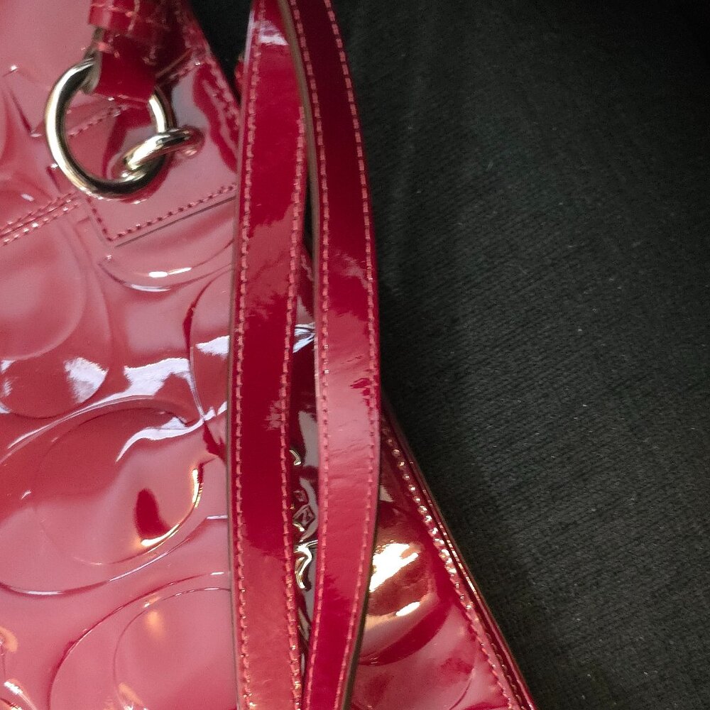 Coach Embossed C Red Patent Leather East West Gallery Tote Bag - Picture 6 of 9